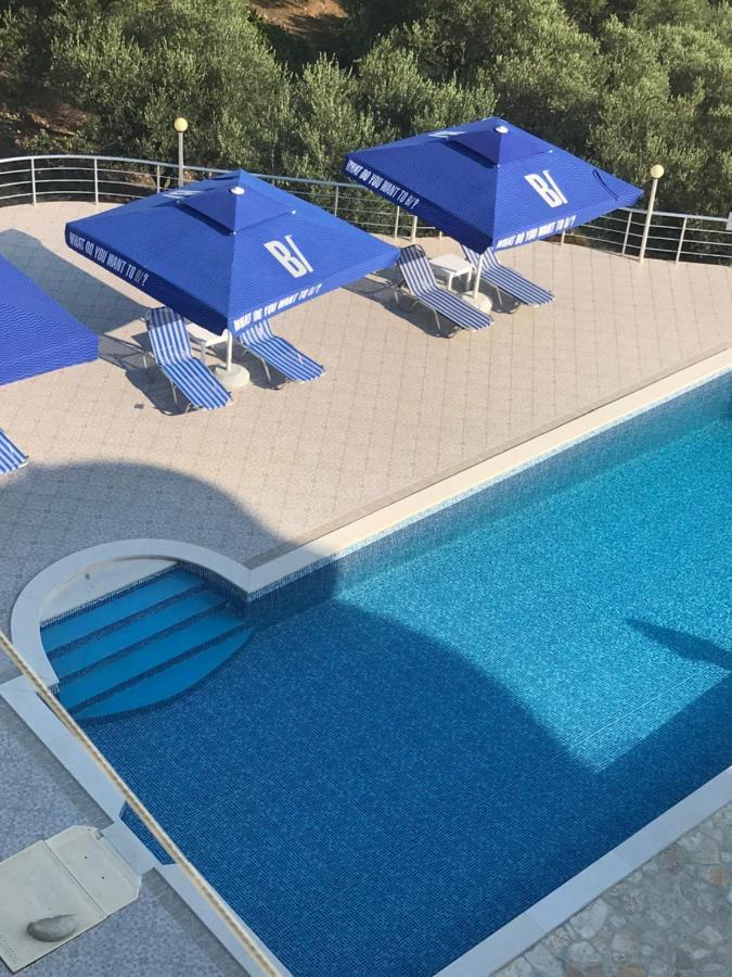 Hotel Vila Kafe Lukovë Zewnętrze zdjęcie