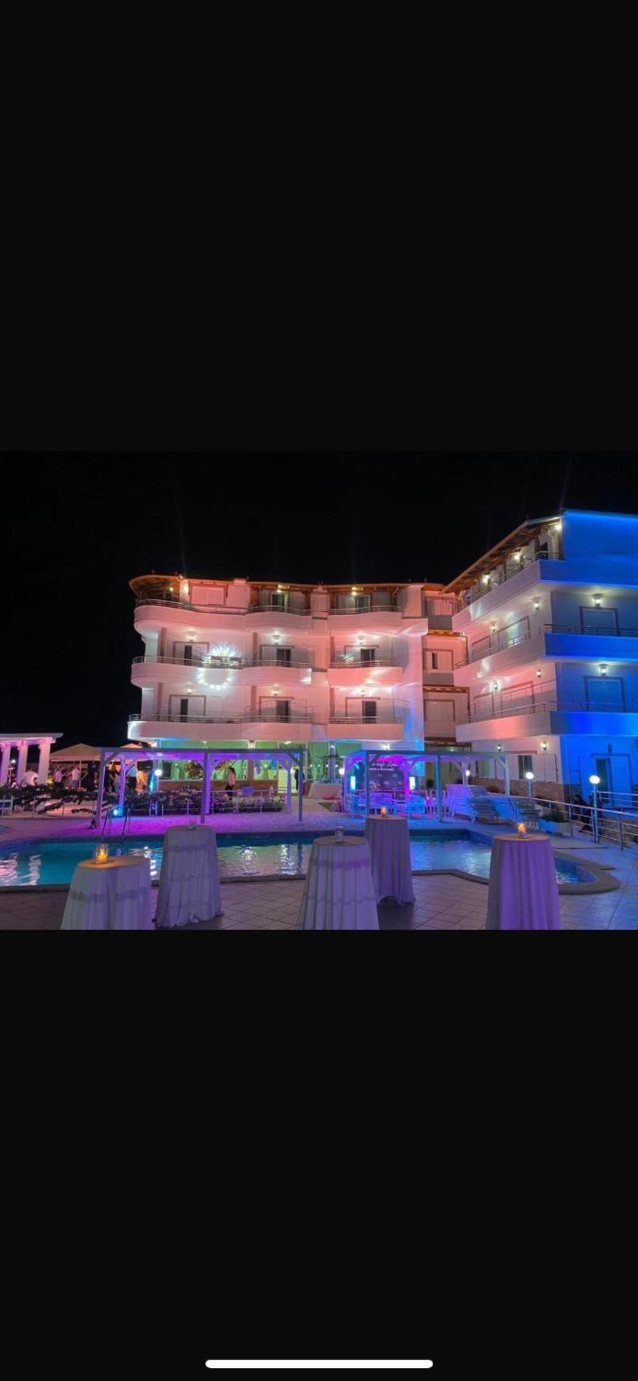 Hotel Vila Kafe Lukovë Zewnętrze zdjęcie